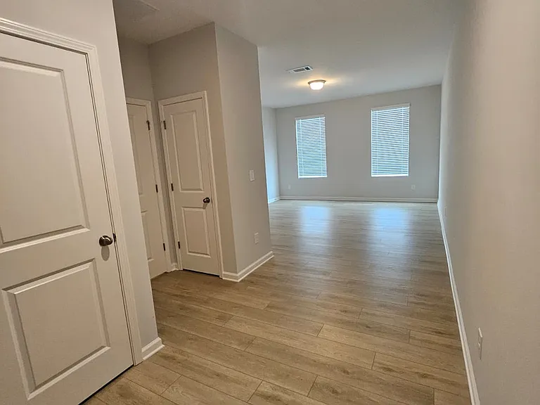 1270 Jordan Brook Dr — Photo 16