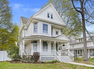 75 Huntington Rd, Stratford, CT 06614