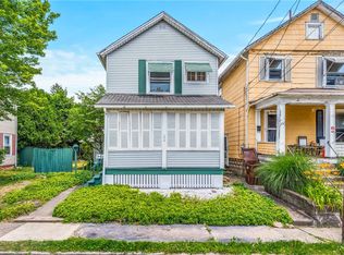 136 5th Ave, Sharon, PA