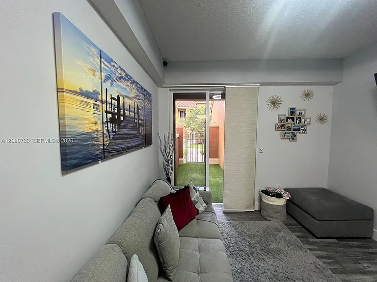 943 SW 143rd Ter #2109 — Photo 23
