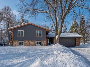 9632 Edgewood Rd, Bloomington, MN 55438