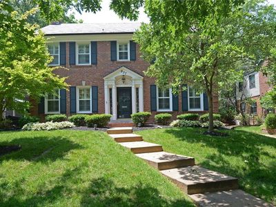 937 S Bemiston Ave, Saint Louis, MO, 63105