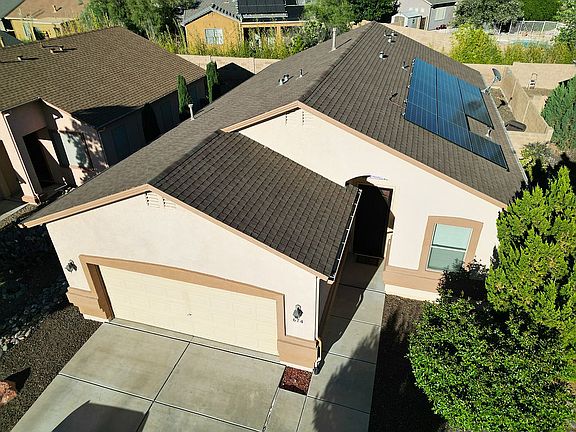 4th image of 674 S Elk Ridge Dr
