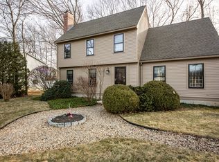 6 Bergeron Ave, Amesbury, MA 01913