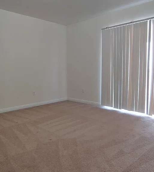 7113 Victor Pl — Photo 12
