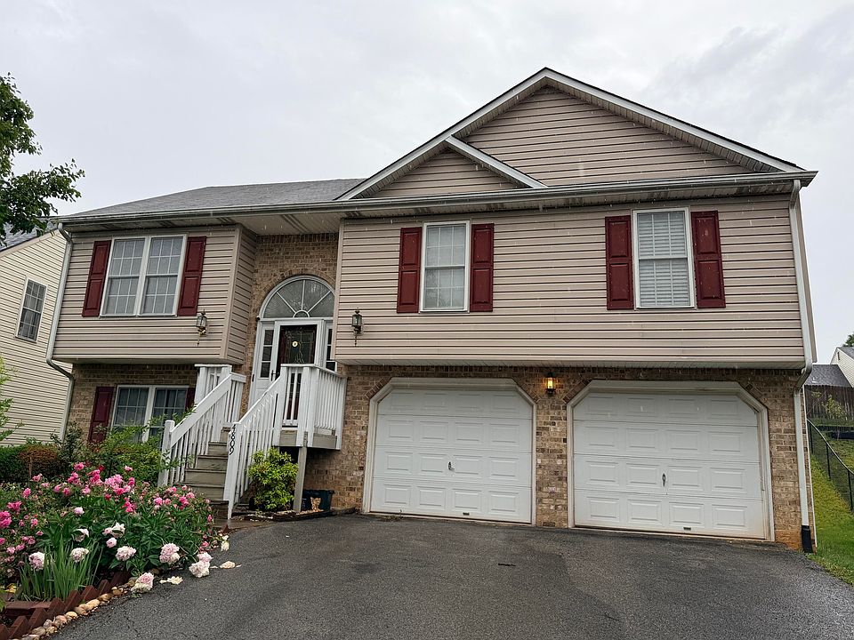 1st image of 4809 Nelms Ln NE