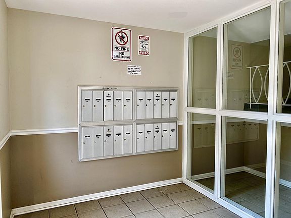 2nd image of 706 Marilyn Ave APT 101