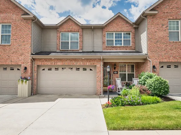 3011 Laura Ln #21B, Lawrence, PA 15055