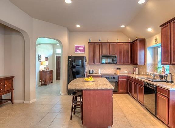 3rd image of 9120 Hawley Dr