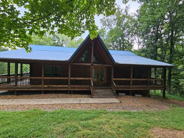 22 Roberts Ln