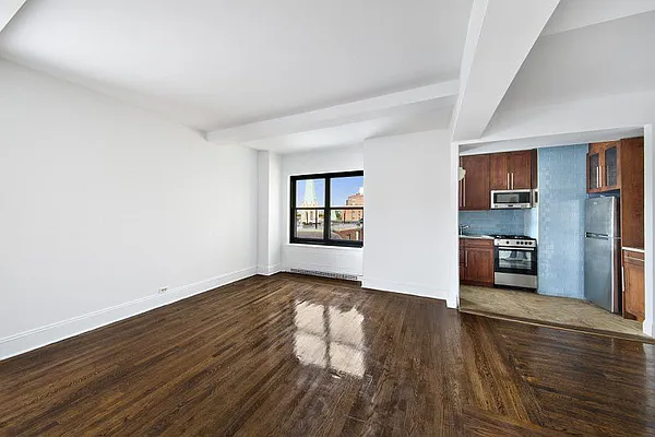 Sold by Patrick Quagliano, LREB | media 3