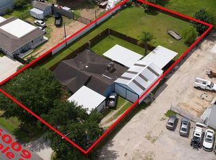 6009 Maple St, Houston, TX 77074