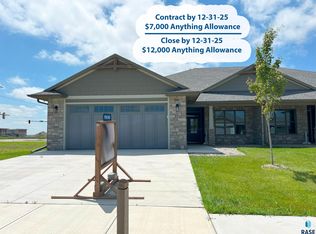 7109 E Copper Stone Cir, Sioux Falls, SD 57110
