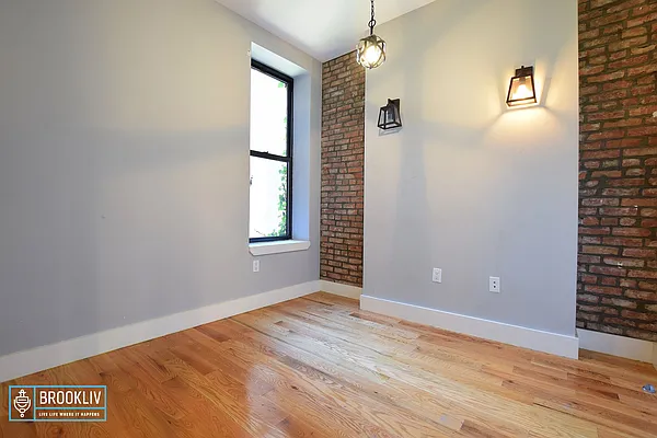 Rented by null | media 6