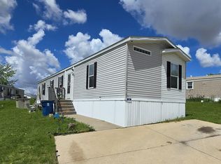 5016 Ruben Dr, Davenport, IA