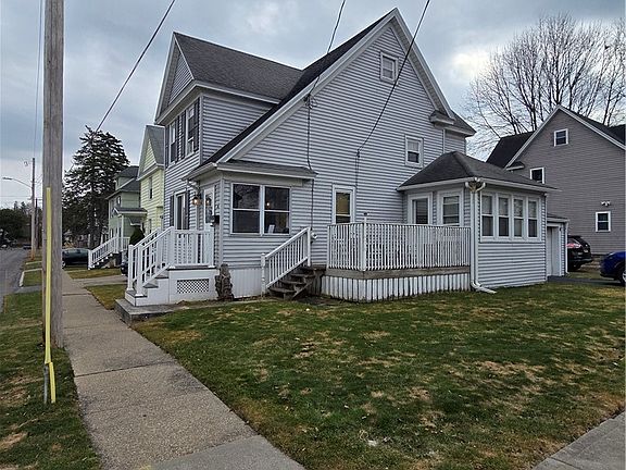 2nd image of 50 Aspen St