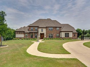 701 Magnolia Cir, Southlake, TX 76092