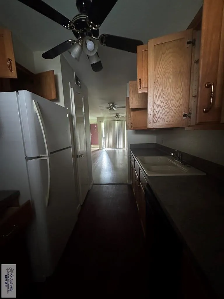2 bed, 2.0 bath, 1167 sqft, $795 — Photo 4