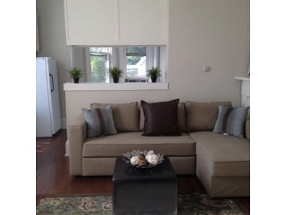 5th image of 220 S Washington St APT 2