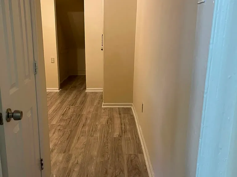 34 Brighton Ave — Photo 2