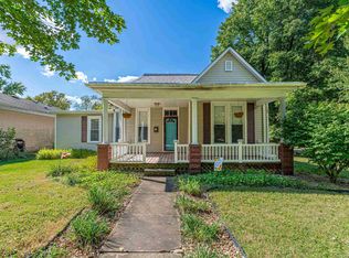 220 N Washington St, Mount Pulaski, IL 62548