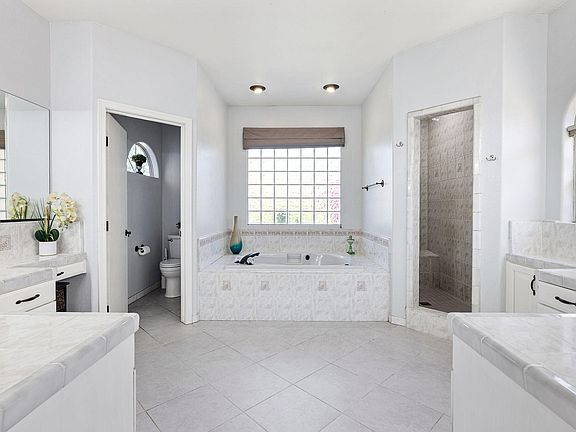 5th image of 5941 W Cutler Court
