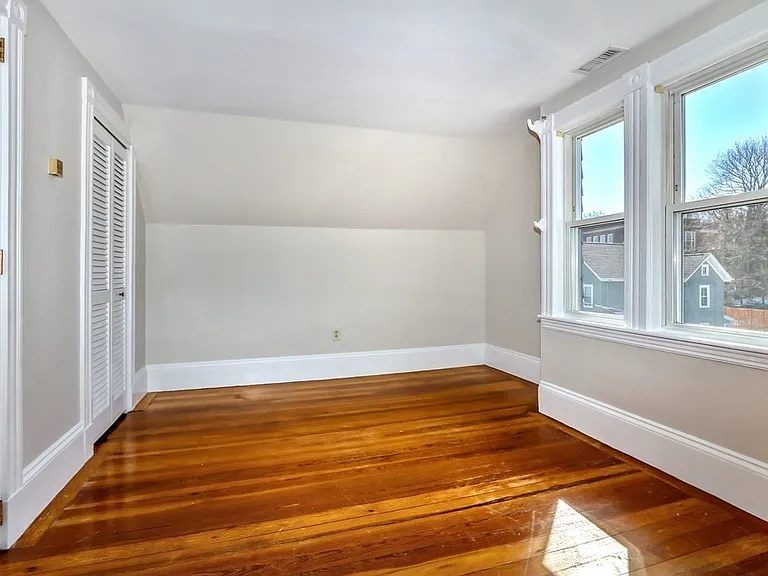 27 Emery St #2 — Photo 12