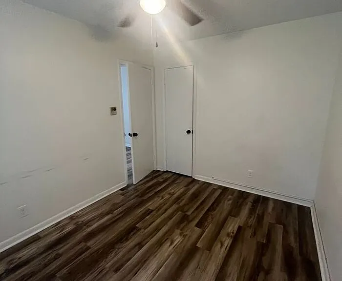 4212 S Alston Ave — Photo 14