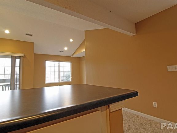 5th image of 4549 N Thornhill Dr #205