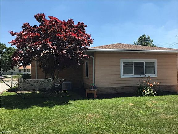 3rd image of 6186 Hardin Dr