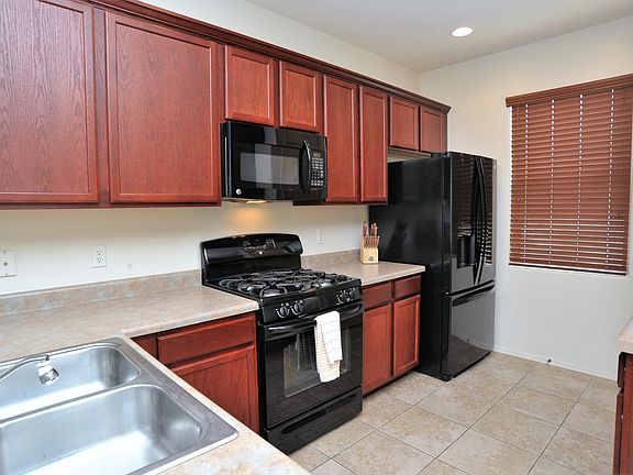2nd image of 5543 N Quiet Dream Ave