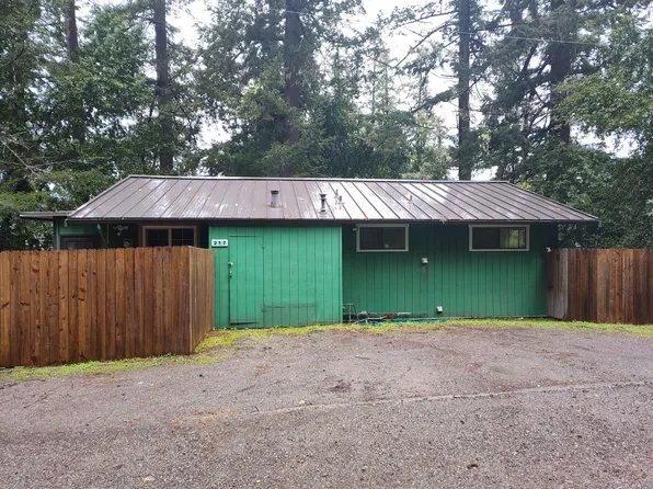 217 Blue Rock Rd #A, Garberville, CA 95542