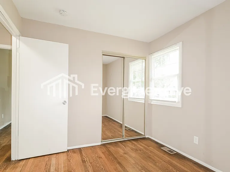 765 Sherwood Dr — Photo 11