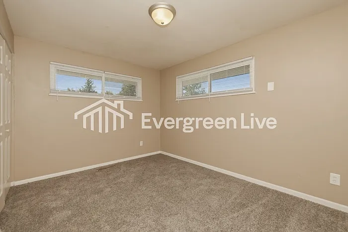 4883 Thoreau Ave — Photo 12