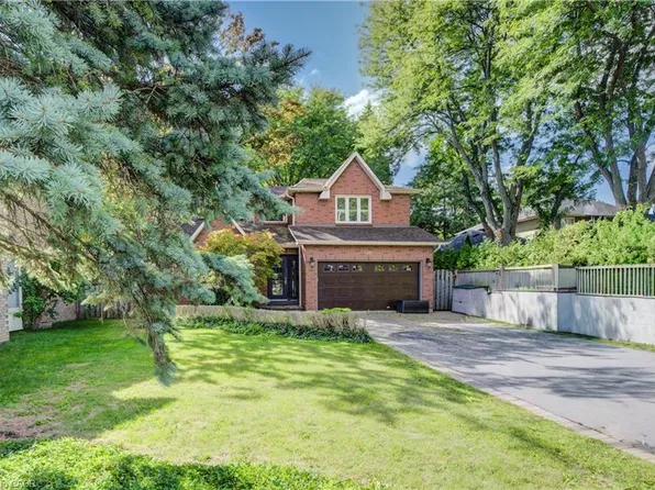600 Highvalley Rd, Hamilton, ON L9G 3X3
