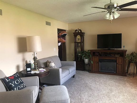 4th image of 2711 Anna Ave