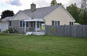 1st image of 751 Sherwood Ct