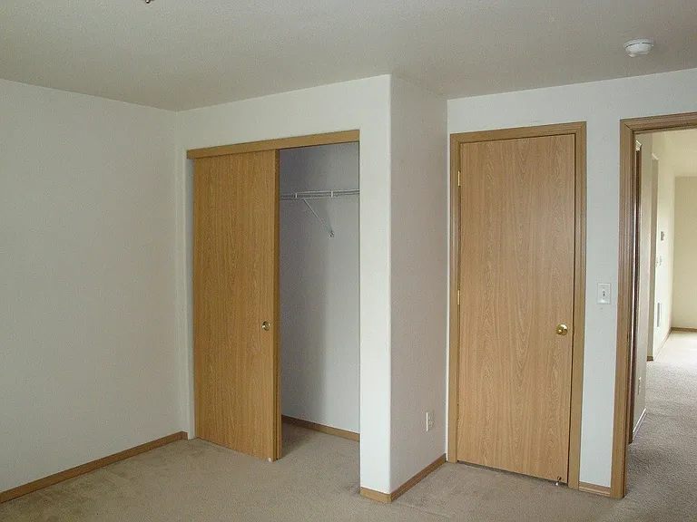 2020 S 7th St #H — Photo 19