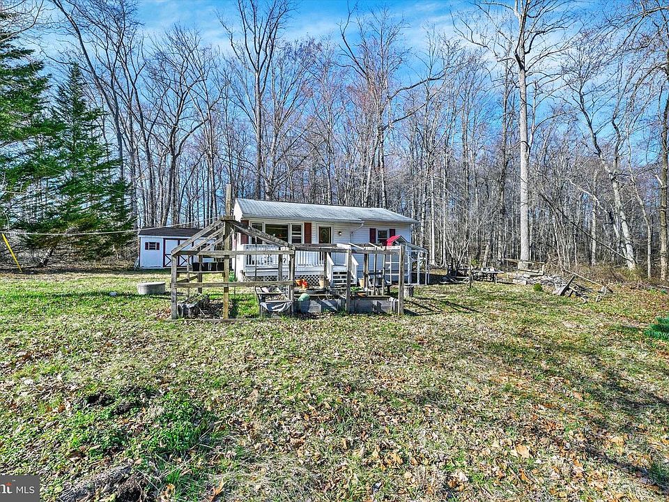 1st image of 2108 Moorland Dr
