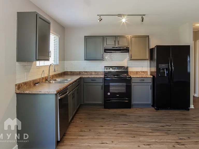 15188 Mill Valley Dr — Photo 6