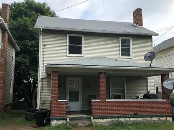 1114 Wade St, Aliquippa, PA 15001