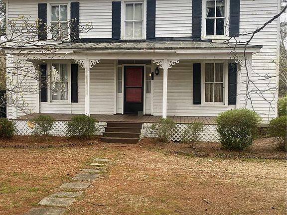 2nd image of 509 Greenway Rd
