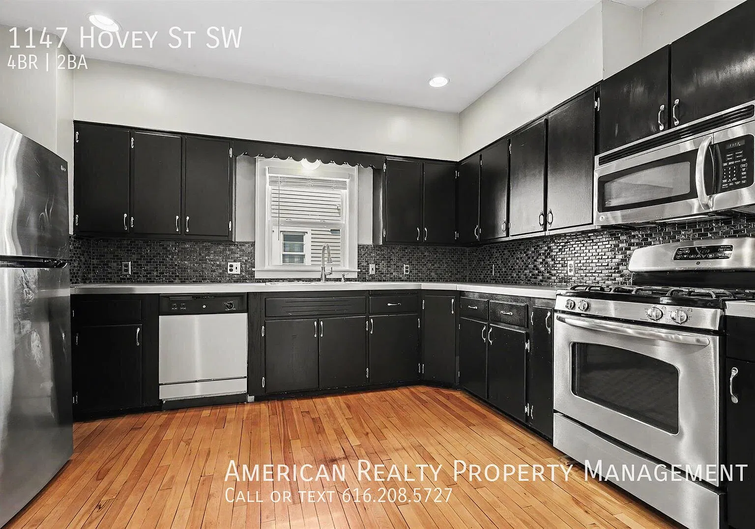 4 bed, 1428 sqft, $2,600 — Photo 3