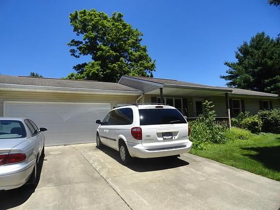 2nd image of 350 Elmcrest Dr