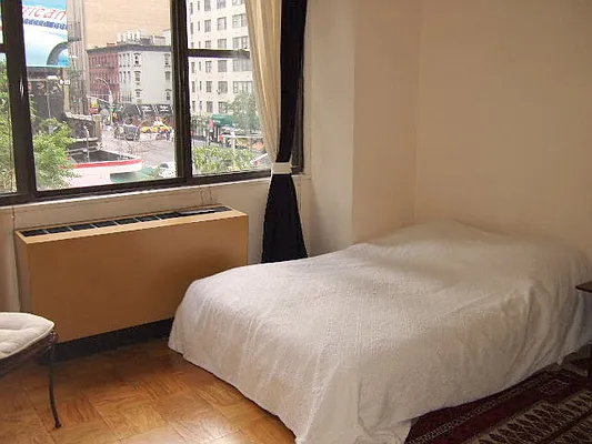 Rented by Blana LLC | media 26