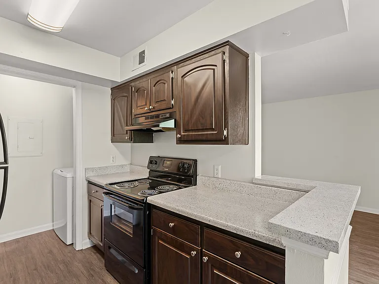 Avana South Oaks — Photo 30
