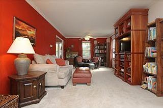3rd image of 4330 Ludlow Dr SE