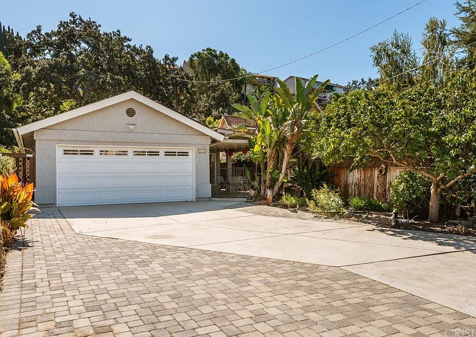 1st image of 756 Paige Ln