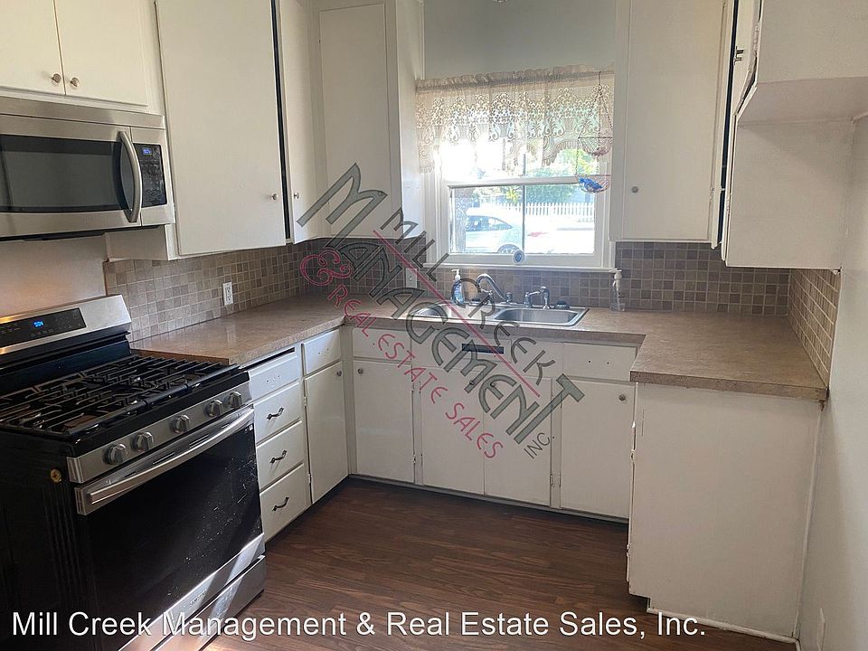 2nd image of 827 N Highland St