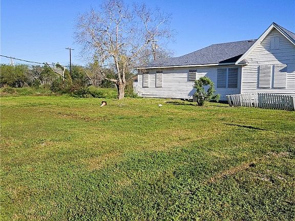 4th image of 3218 McArdle Rd